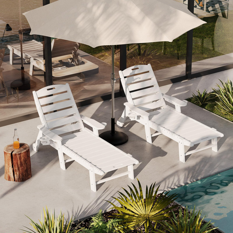 Outdoor Resin Chaise Lounge Chair, 5 Level Adjustable Patio Lounger with Cup Holder and Heavy Duty Support for Poolside Backyard