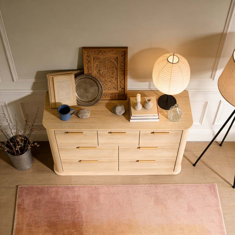 Commode de 52 po de largeur pour chambre à coucher moderne, commode à profil courbé, Chêne