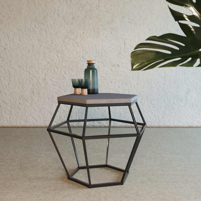 Table de bout Kusilvak