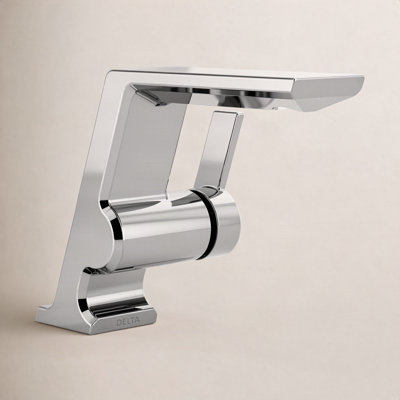 Pivotal® Single-Hole Bathroom Faucet