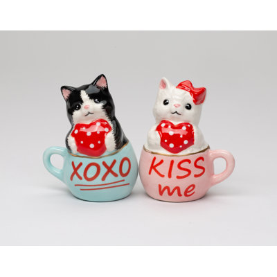 Valentine Cat On Teacups Salt And Pepper