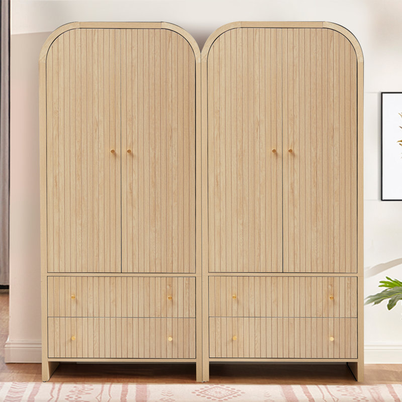 Armoire, Naturel