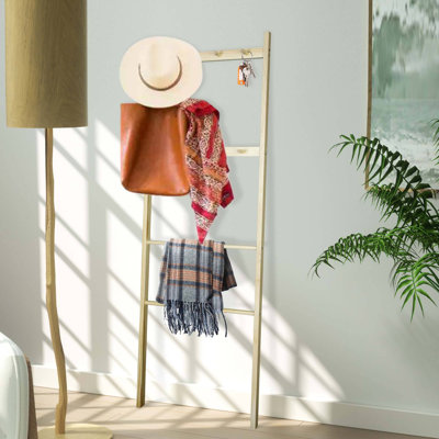 Blanket Ladder 67'' Tall Towel Rack With 8 Hooks