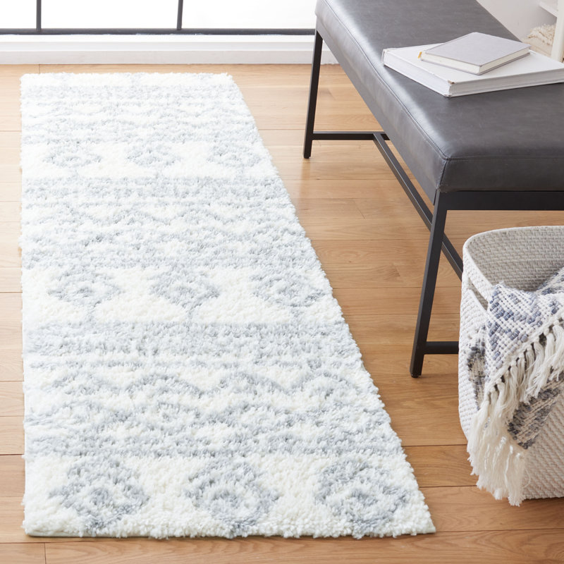 Tapis ivoire / gris Maddie, Tapis de couloir 2 pi 3 po x 8 pi