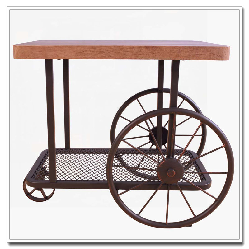Chêne et table de bout avec tablette