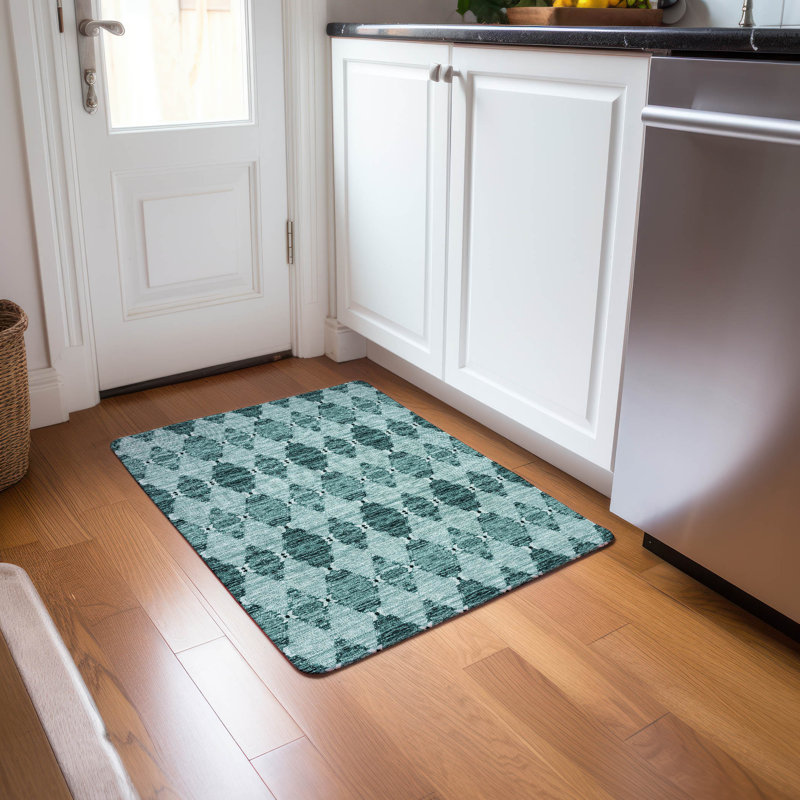 Tapis intérieur / extérieur rectangulaire à envers antidérapant 1 pi 8 po x 2 pi 6 po Everlee
