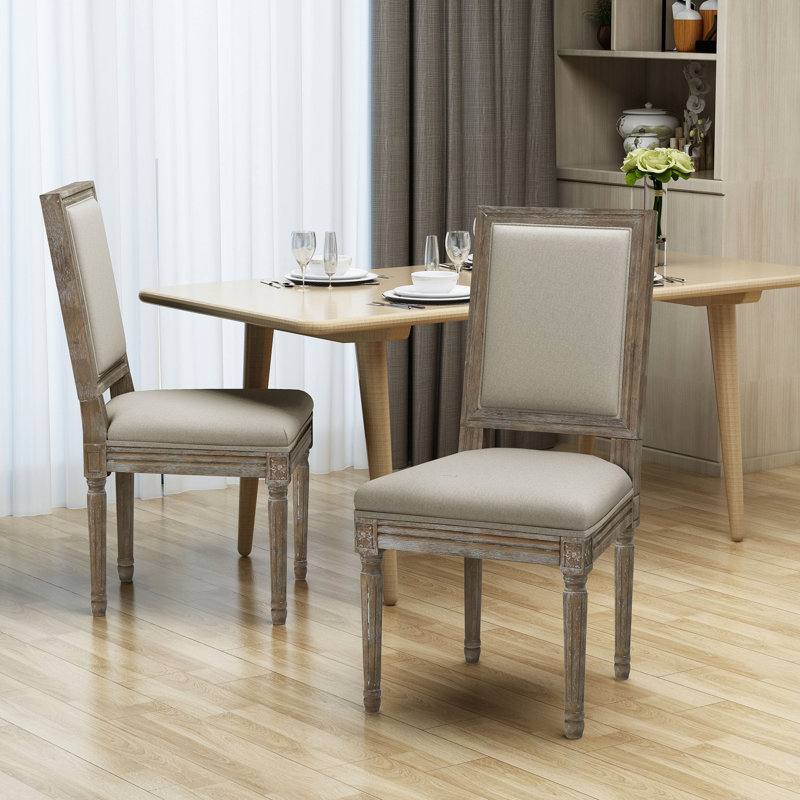 Chaise en tissu