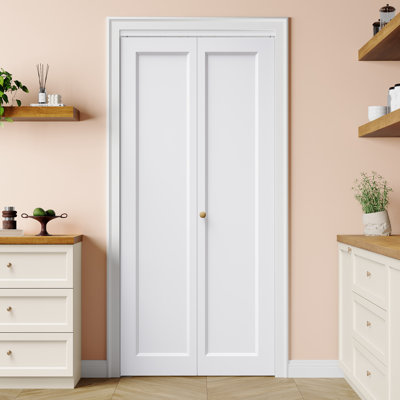 Portes de placard pliantes 36 po x 80 po, apprêt blanc, 1 panneau, structure alvéolaire, bois manufacturé, ouverture et fermeture en douceur, installation facile avec trousse de quincaillerie incluse (idéal pour garde-manger, garde-manger, buanderie, salon et salle de bain)