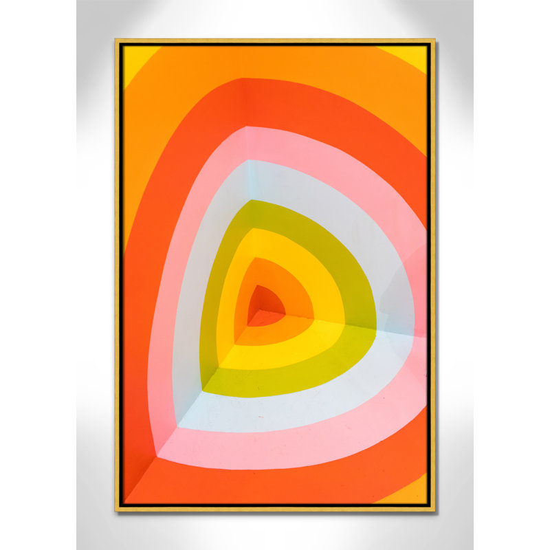 Imprimé Sherbet Bullseye par Jason Leung, H 37,5 po x l 25,5 po x P 2 po, Cadre flottant doré, Pas de tapis