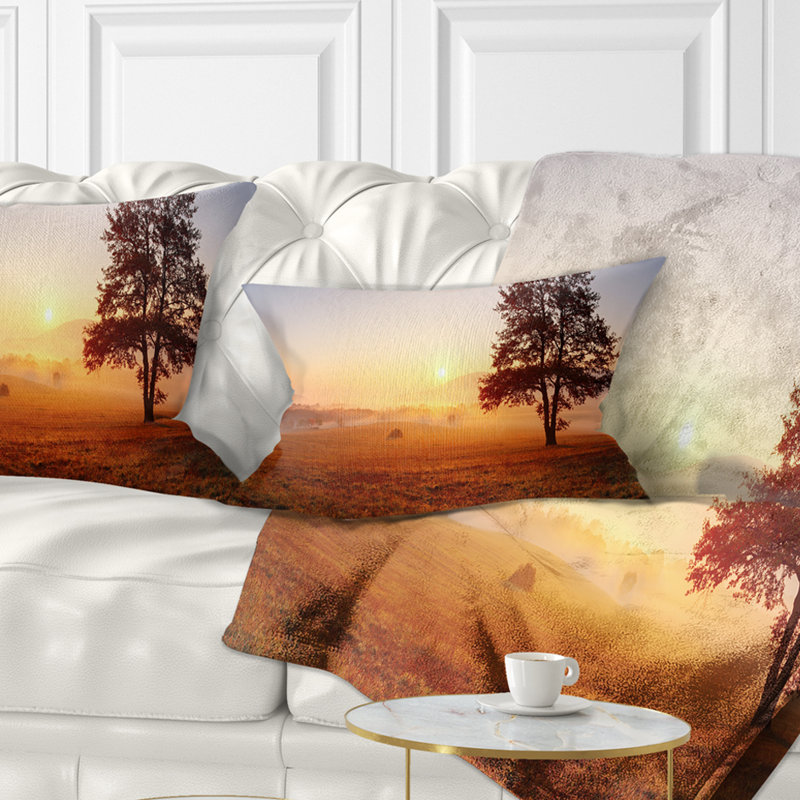 Coussin Lonely Tree at Sunset
