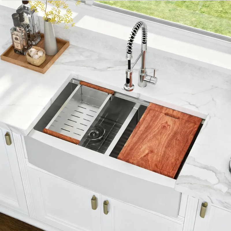  33"L x 21"W Farmhouse Double Bowl Low Divide Sink 50/50 Workstation Kitchen Sink 16 Gauge Stainless Steel Kitchen Sink with accessories
