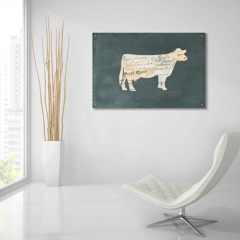 «La Vache Cameo» par Courtney Prahl, art mural en verre acrylique, H 24 po x l 36 po x P 0,2 po