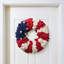 Couronne patriotique en faux tissu 18 po