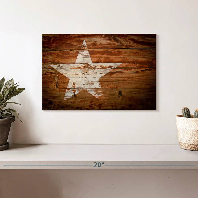 Lelar Wooden Star, 8" H x 12" W