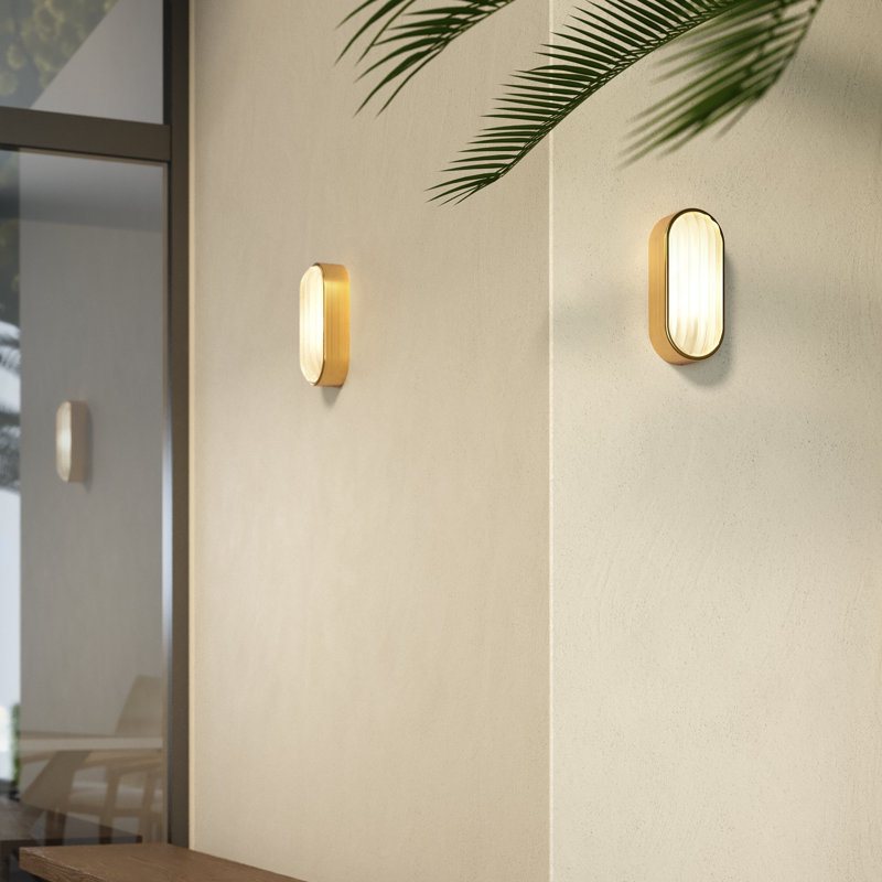 Montreal Oval Coastal, PVD Brushed Brass