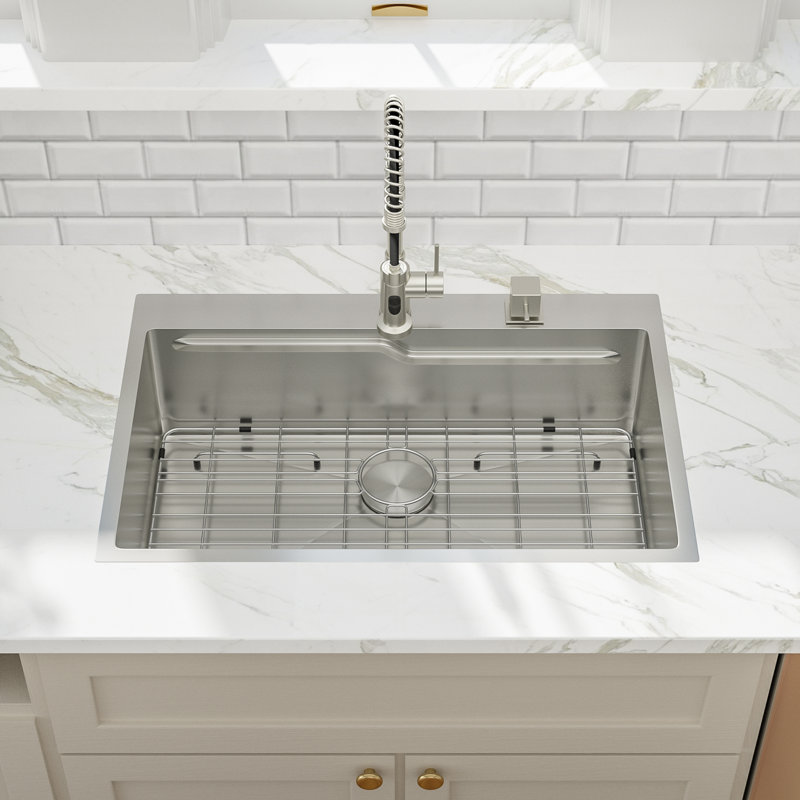 Évier de cuisine à simple cuve à montage sur plan en acier inoxydable de 33 po L x 22 po avec grille d'évier, passoire, crépine, support à enrouler et planche à découper