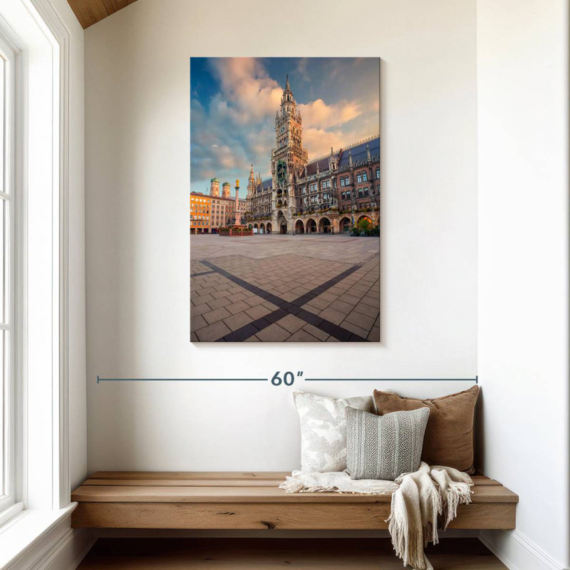 Nicci Mary's Square Munich, 45" H x 30" W