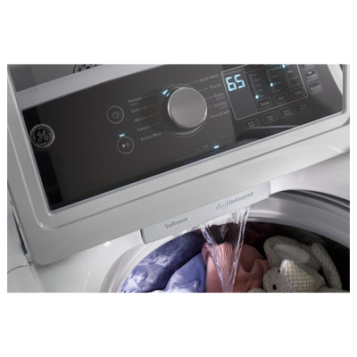 GE® 4.5 cu. ft. Capacity Washer with Water Level Control