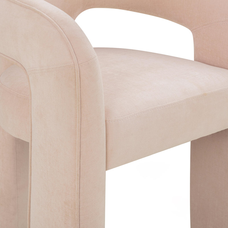 Chaise Malone, Rose