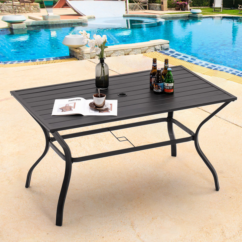 Table de salle à manger en métal pour 6 personnes T po