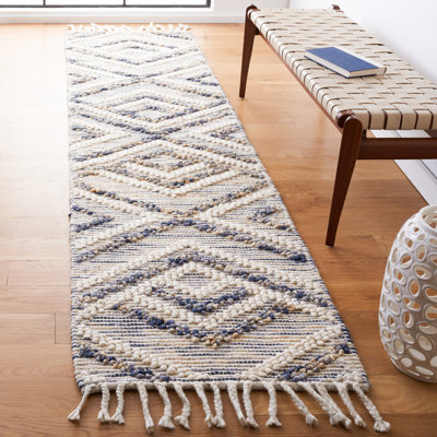 Honesdale Hand Loomed Wool/Jute/Cotton Geometric Rug in Blue/Ivory