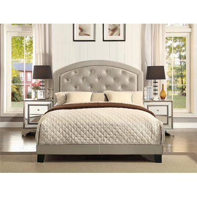 Gabby Platform Bed 