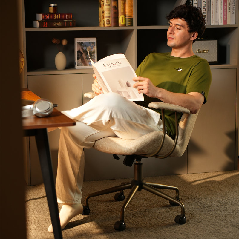 Fauteuil de bureau pivotant Daden, Beige