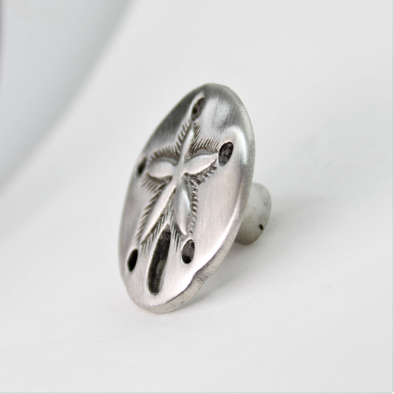 1 1/2" Sand Dollar Small Knob, 1, 1.75" L x 1.75" W, Brushed Nickel