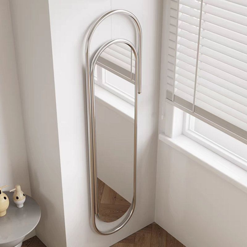 Miroirs muraux ovales en métal