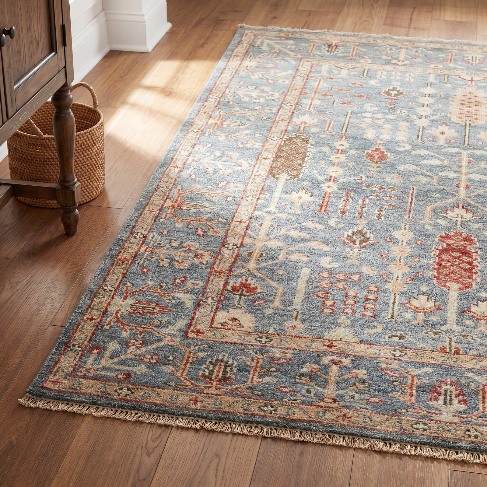 Brandonville Handmade Wool Rug, Rectangle 9'6" x 13'6"