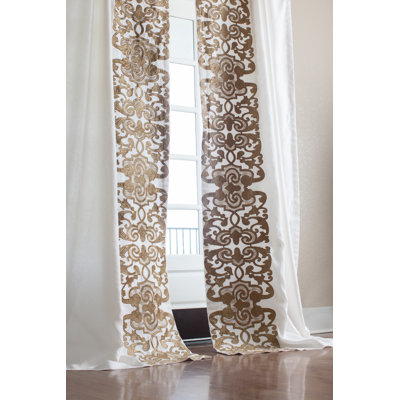 Mozart Curtain