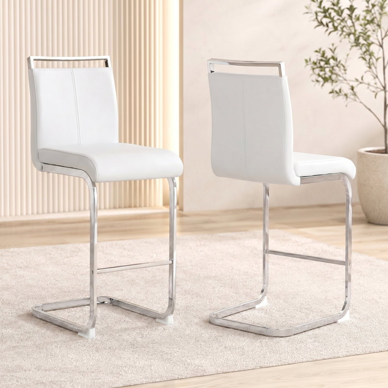Tabouret de comptoir en similicuir 25 po avec structure en métal Chatrice, Blanc, Argent