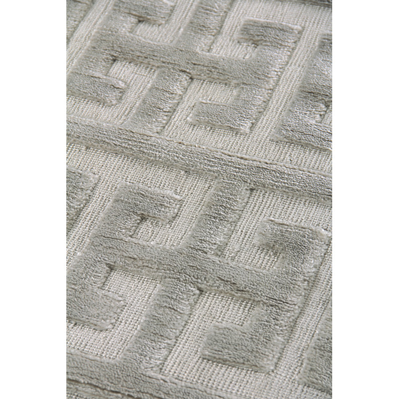 Kingsley Silk Geometric Area Rug in Silver, Rectangle 6' x 9'