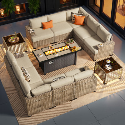 Ensemble modulaire d'extérieur 10 personnes avec coussins, table basse à DEL et foyer, ensemble de patio en osier toutes saisons