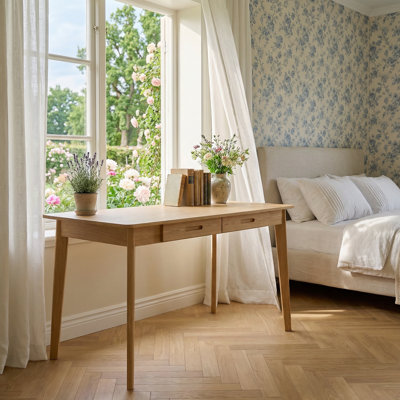 Baggio Writing Desk