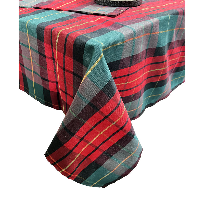 Nappe carrée classique rouge et vert Tartan Holiday, 160 po x 67 po