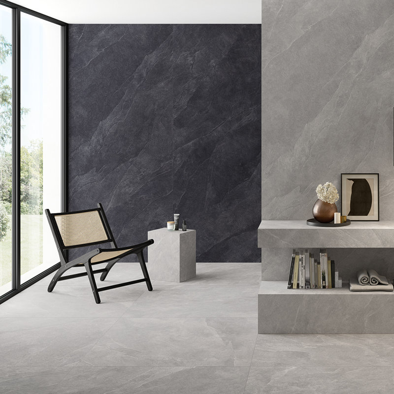 Carreau de porcelaine mate pour plancher et mur 12 po x 24 po Slate Reserve, Noir