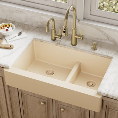 Karran Retrofit Farmhouse/Apron-Front Quartz Composite 34'' X 21-1/4'' 60/40 Double Bowl Kitchen Sink