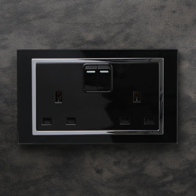 Crystal CT 13A DP Double Plug Socket With Switch Black
