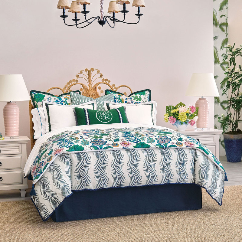 Boca Raton Jacobean Bed Scarf, Queen