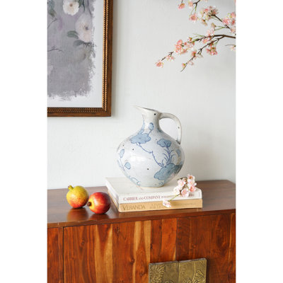 Vase au design contemporain