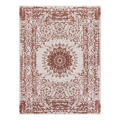 Tapis laminé orné