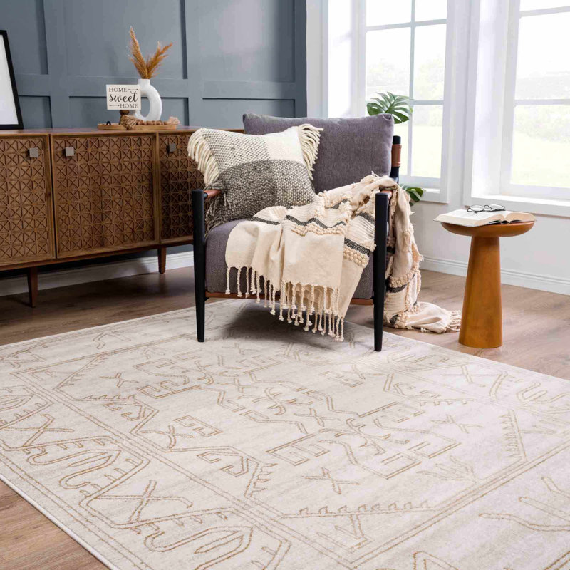 Tapis crème / doré Divyar Southwestern, Rectangle 6 pi 7 po x 9 pi