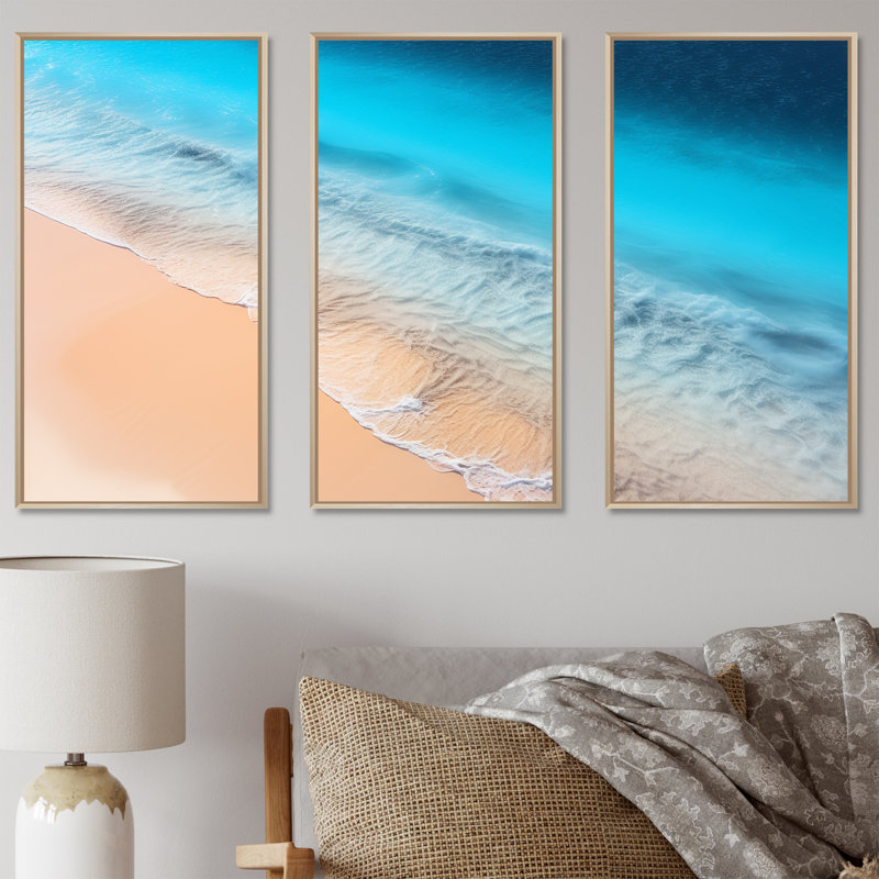 Vagues tropicales vue aérienne IV - plage et océan, art mural, Cadre flottant brun, H 28 po x l 36 po