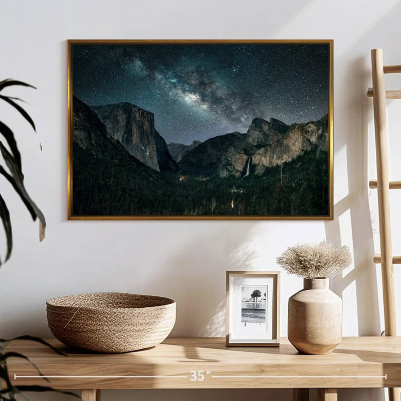 Stargazing At Yosemite, Cadre flottant doré, 25 po x 17 po