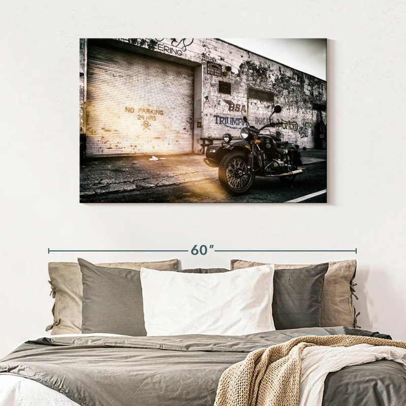Mehar Brooklyn - Side-Car, 32" H x 48" W