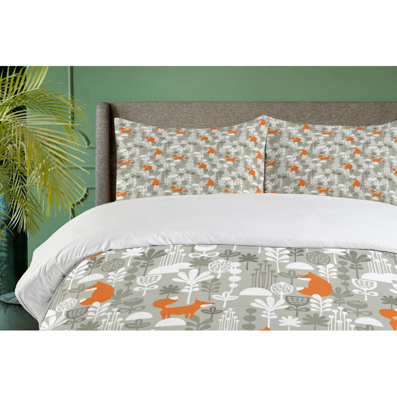 No Duvet Cover, California King Duvet Cover + 2 Standard Shams