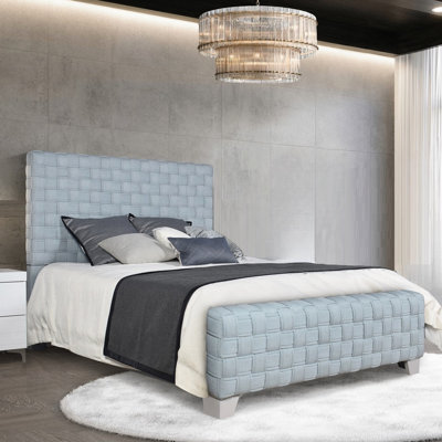 Lit contemporain en chenille bleu sarcelle, grand lit, tapissier avec tête de lit audacieuse, pieds à finition grise, sommier tapissier et rembourré, pour la chambre à coucher