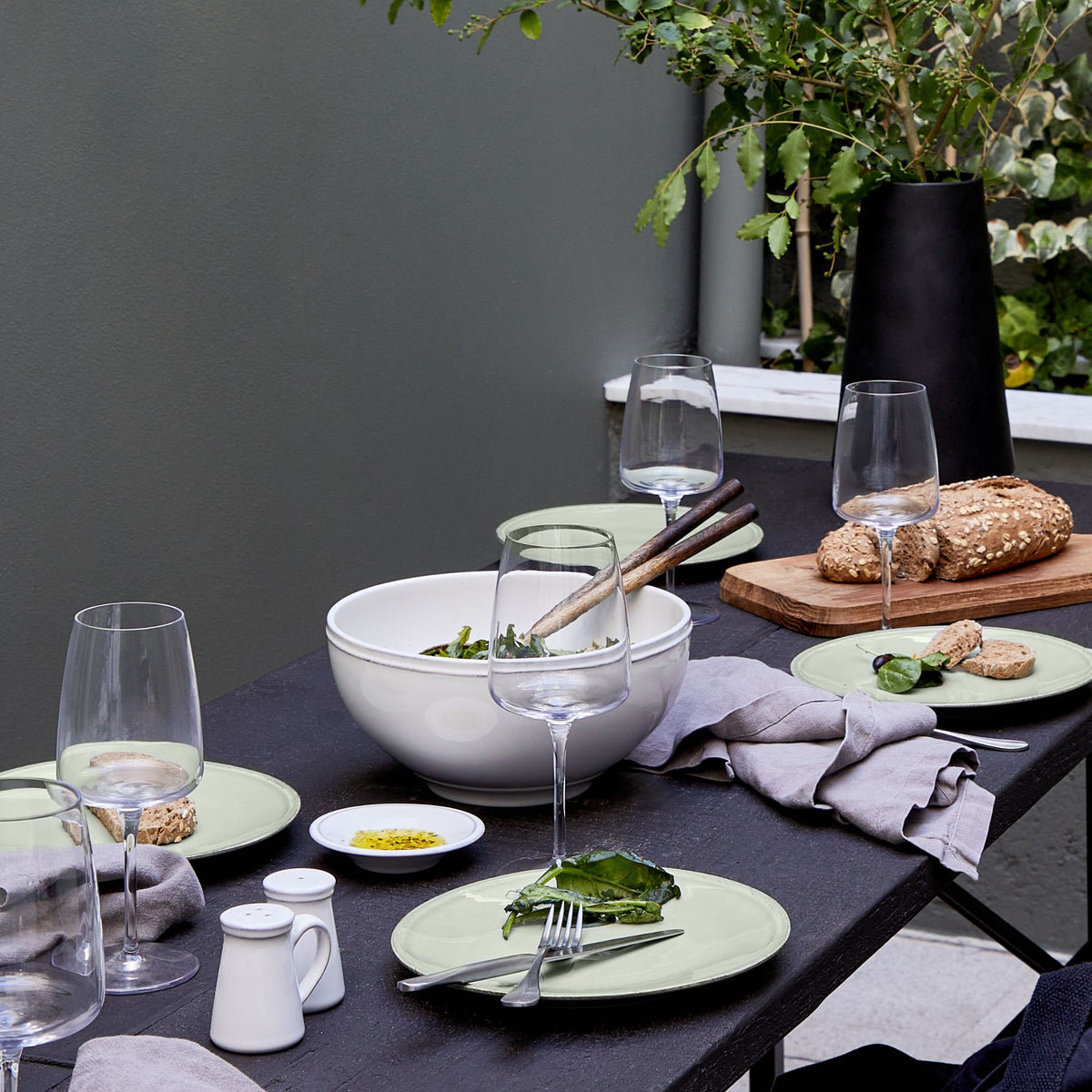 Friso 11" Dinner Plate, Sage Green