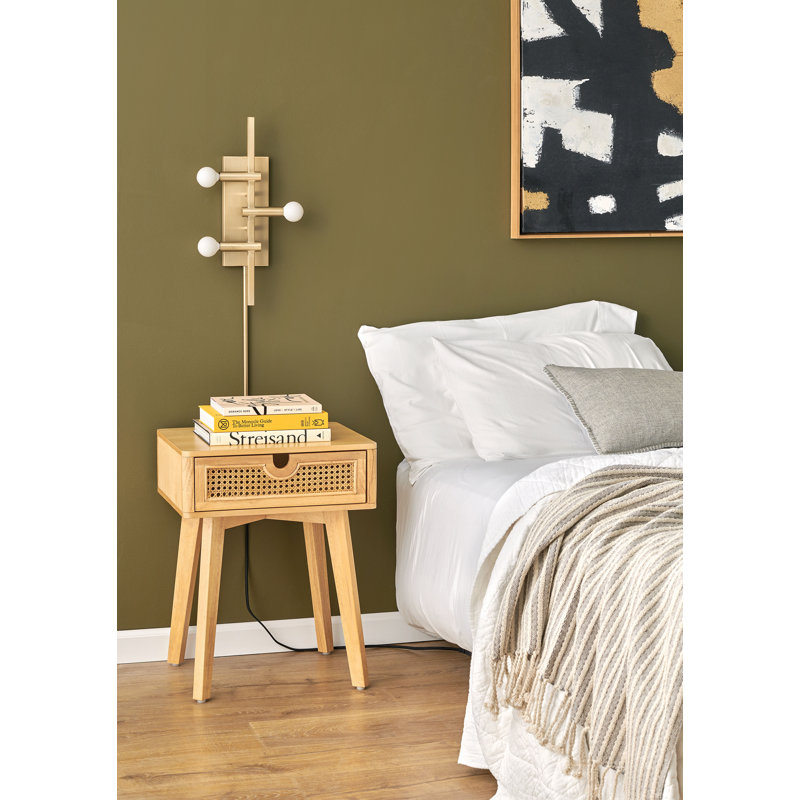 Luca Plug-in Armed Sconce